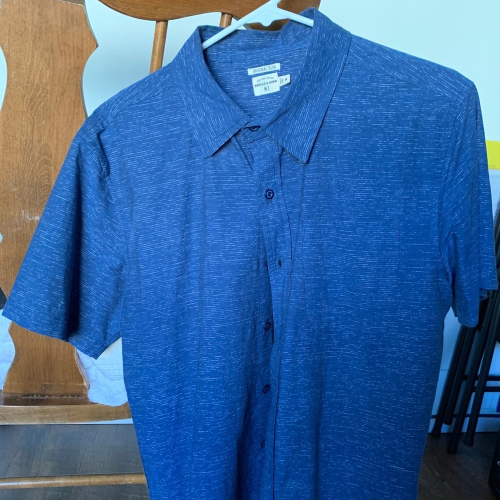 Bridge & and Burn Shirt Medium Med M blue